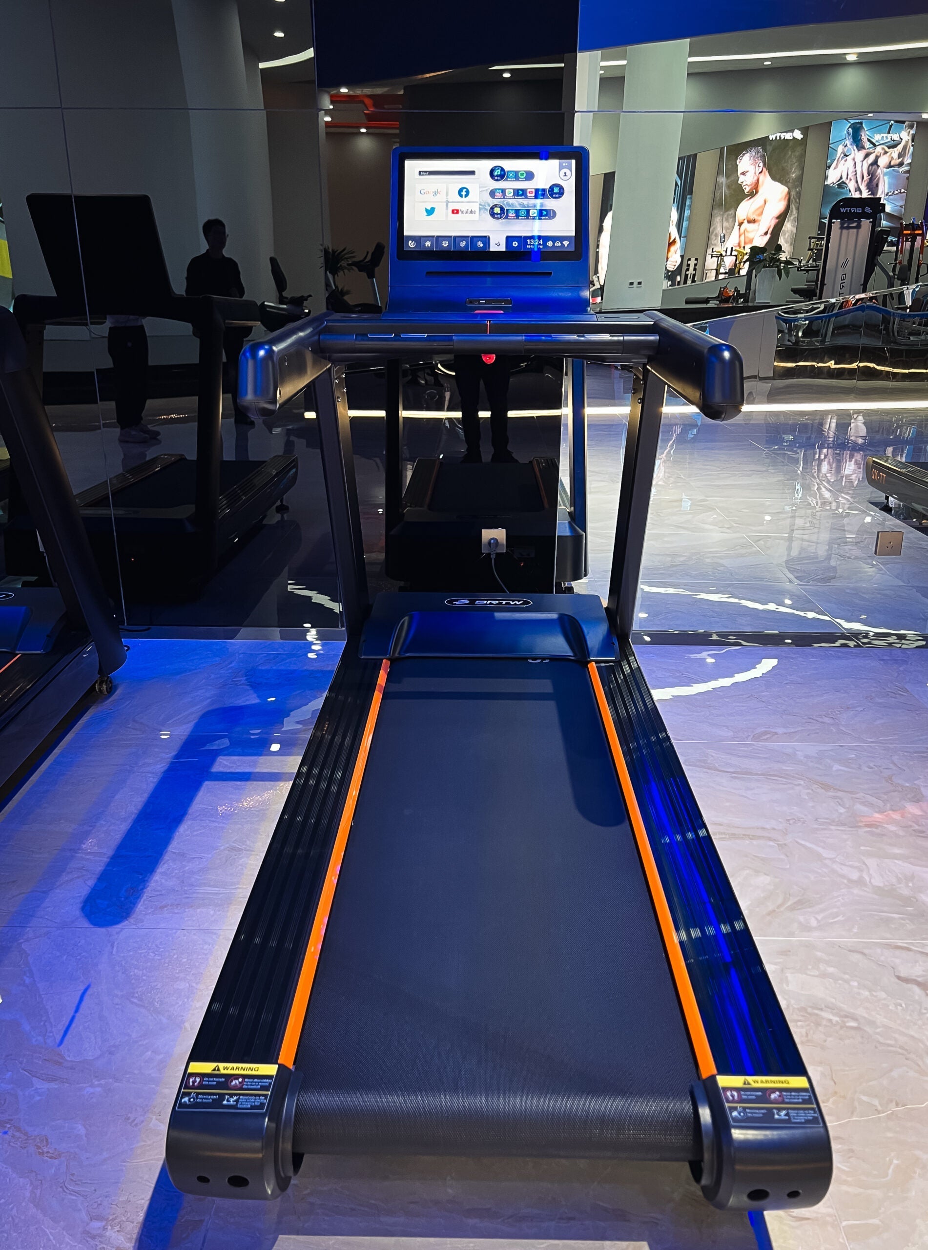 Commercial Treadmill with LCD Touch screen X2